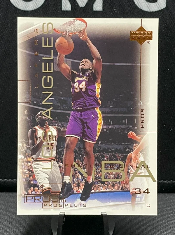 2000-01 Upper Deck Pros & Prospects #38 Shaquille O'Neal - Lakers